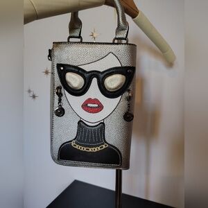 Chic Silver and Black Crossbody Bag